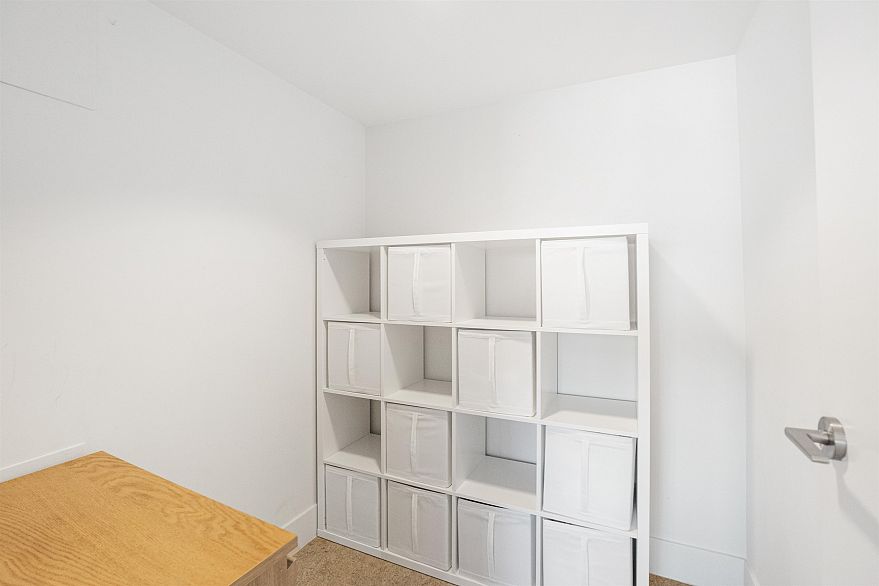 3803 667 Howe Street