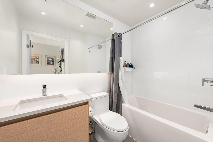 2006 3538 Sawmill Crescent