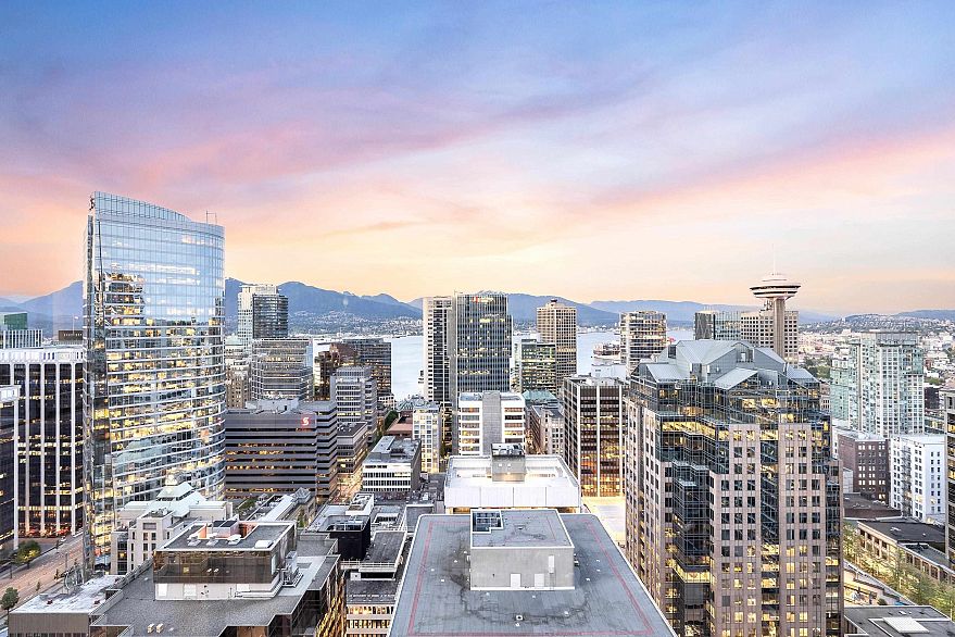 2902 667 Howe Street
