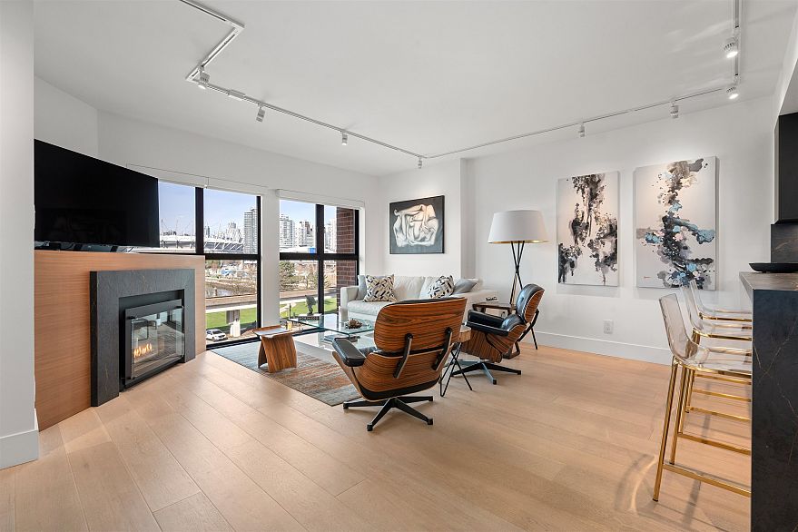 406 1128 Quebec Street