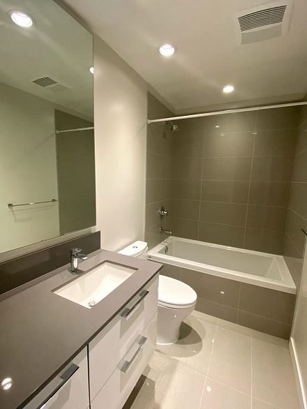 701 3487 Binning Road