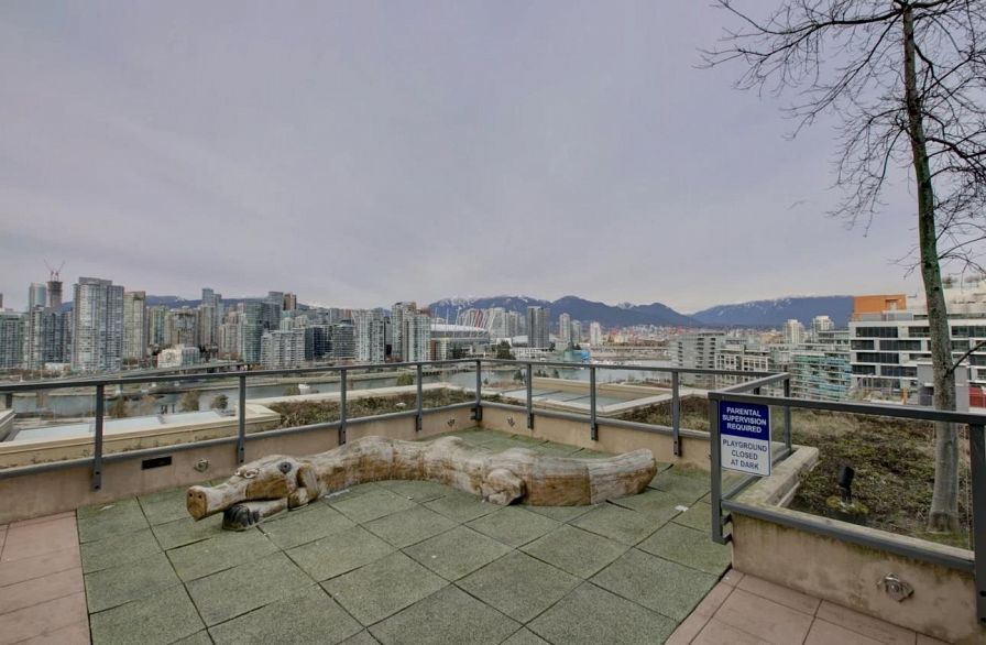 610 288 W 1st Avenue