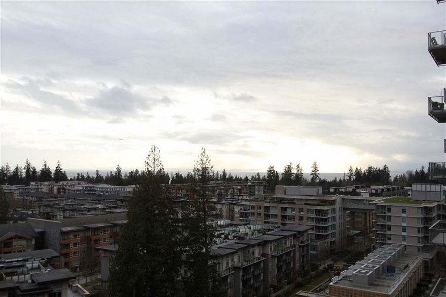 1203 5728 Berton Avenue