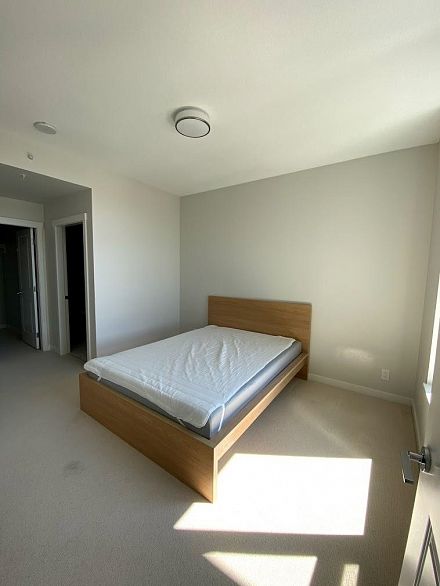 701 3487 Binning Road