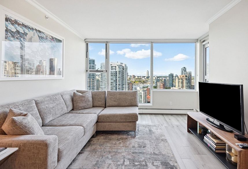 3008 1008 Cambie Street