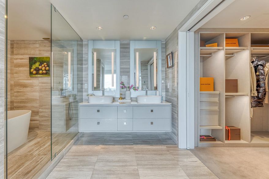 5606 1151 W Georgia Street