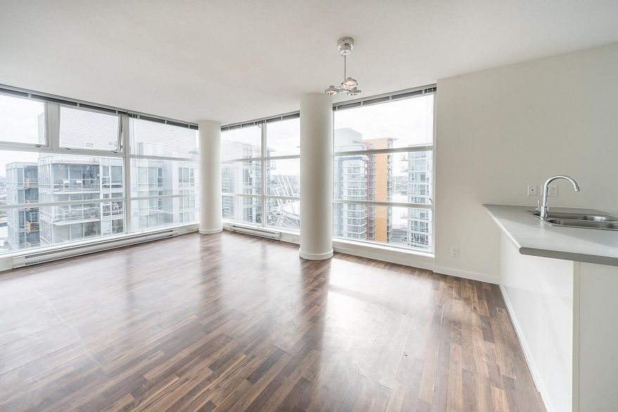 2901 602 Citadel Parade