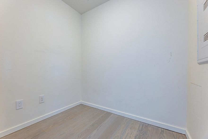 5601 1151 W Georgia Street