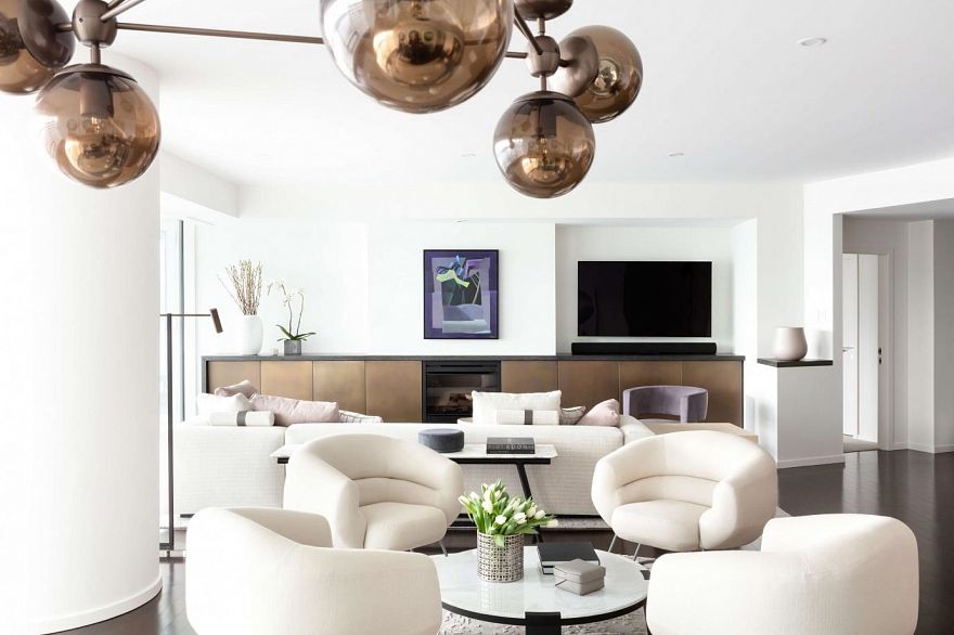 2303 1011 W Cordova Street