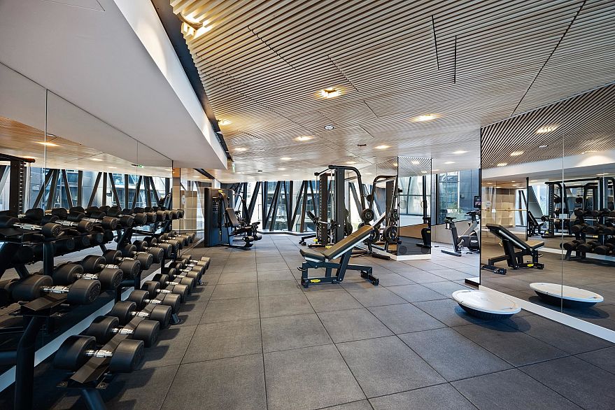 1204 1033 Nelson Street