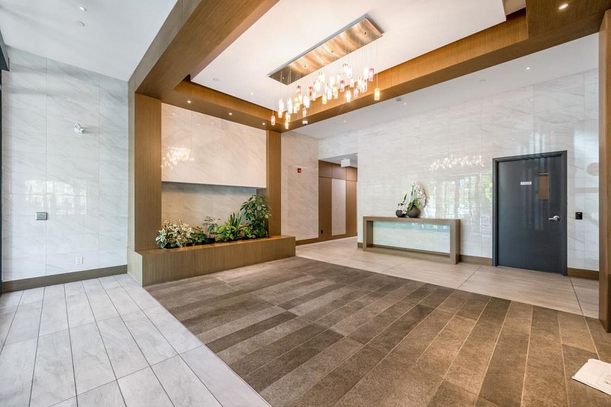 603 5693 Elizabeth Street