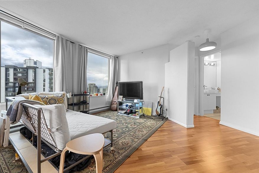 1306 1277 NELSON STREET, Vancouver BC V6E 4M8