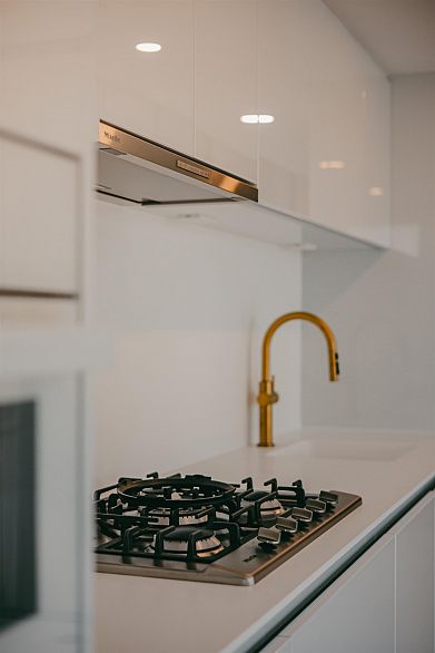 1204 1033 Nelson Street