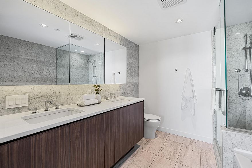 2717 89 Nelson Street