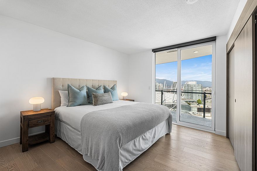 2717 89 Nelson Street