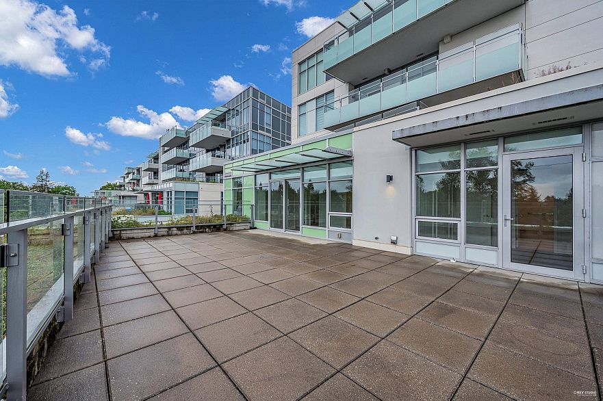 303 5077 Cambie Street