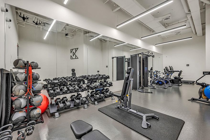 604 210 E 5th Avenue