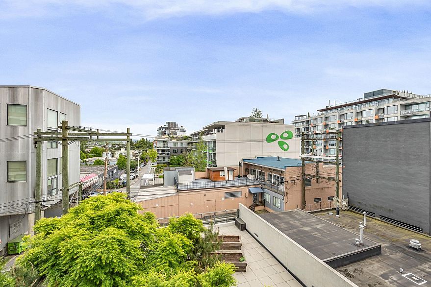 604 210 E 5th Avenue