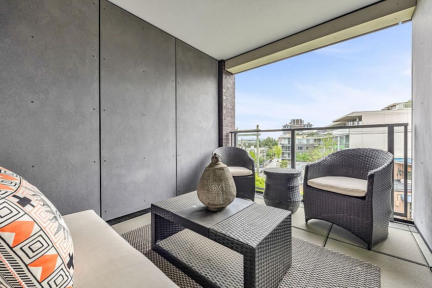 604 210 E 5th Avenue