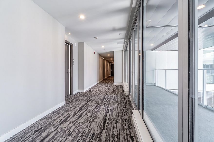 208 528 W King Edward Avenue