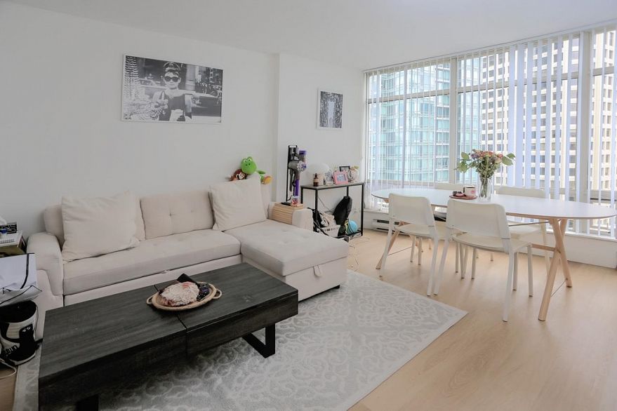 1301 1288 Alberni Street