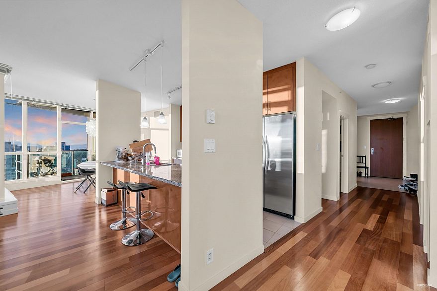 3404 1189 Melville Street