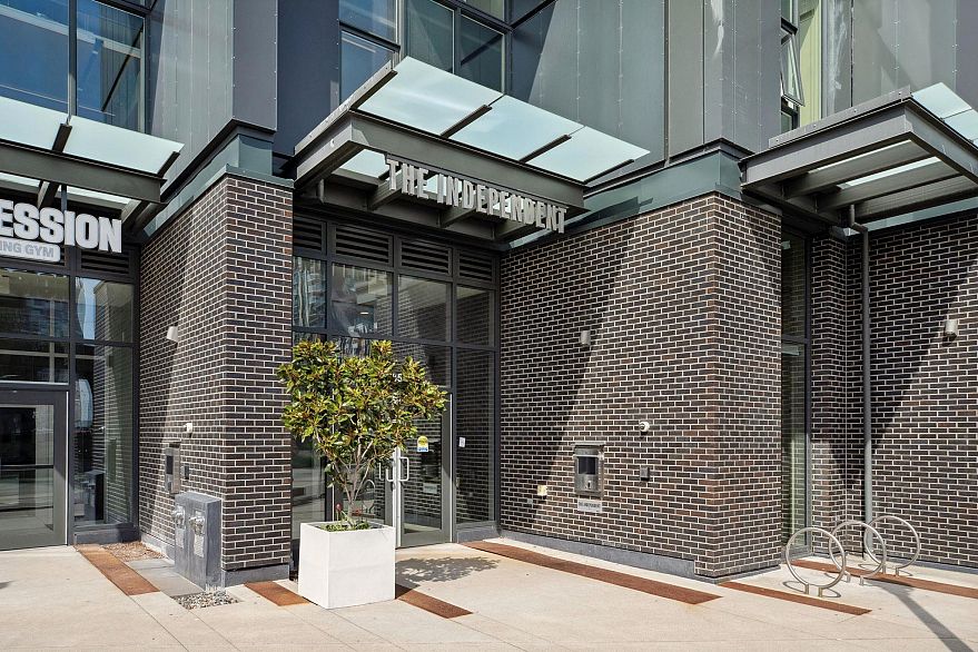 1804 285 E 10th Avenue