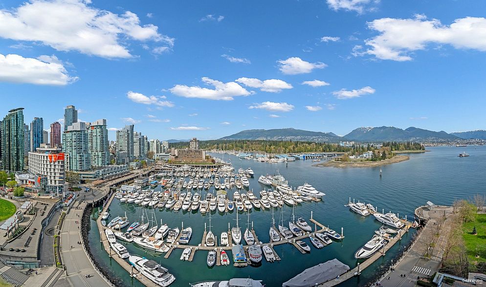 1304 323 Jervis Street