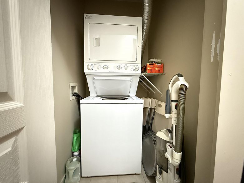 405 4028 Knight Street