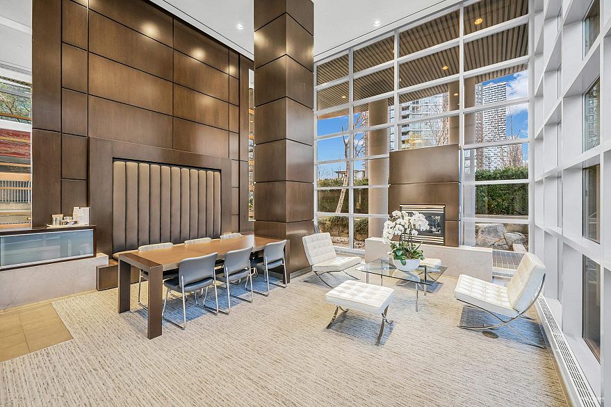 2802 1483 Homer Street