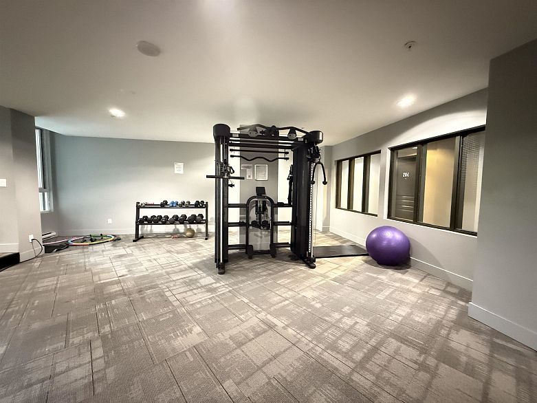 405 4028 Knight Street