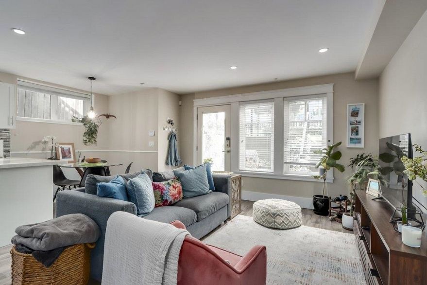 317 W 16th Avenue
