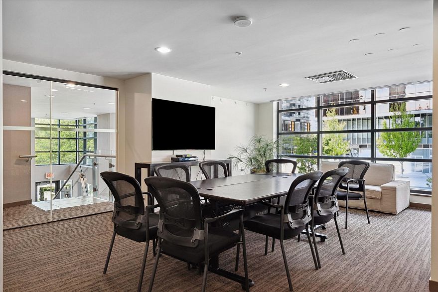 1701 918 Cooperage Way