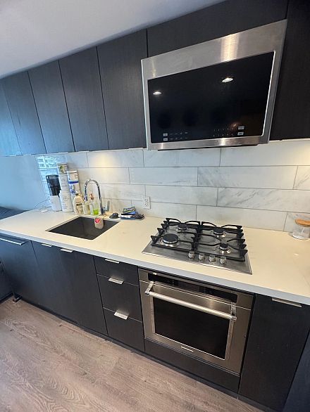 701 8238 Lord Street