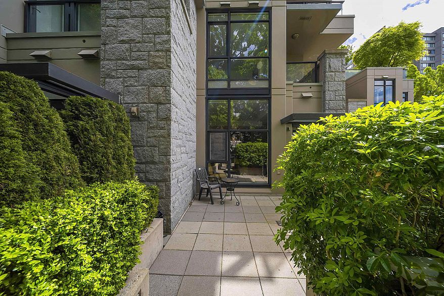 TH12 5989 Walter Gage Road