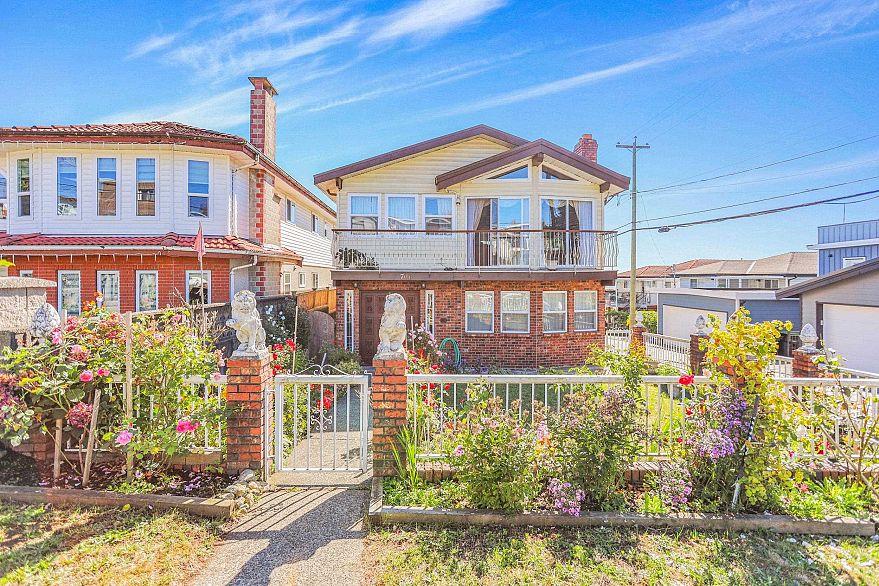 706 E 60th Avenue