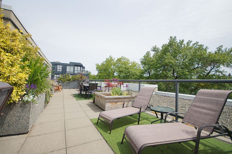 407 2788 Vine Street