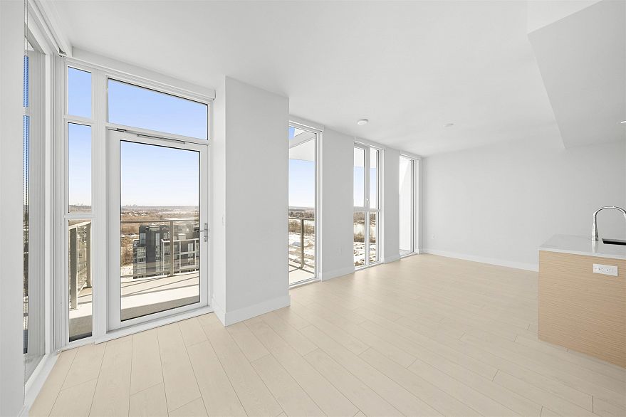 2203 3538 Sawmill Crescent