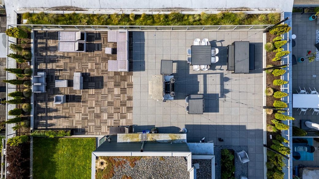 504 251 E 7th Avenue