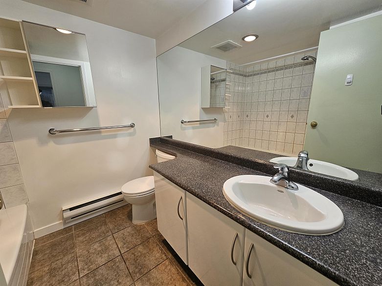 102 1445 W 70th Avenue