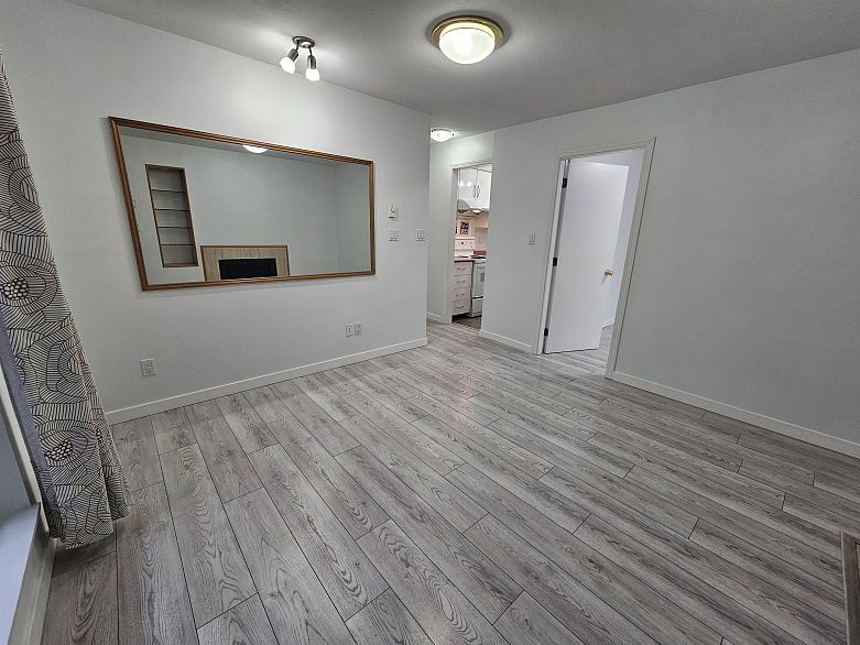 102 1445 W 70th Avenue