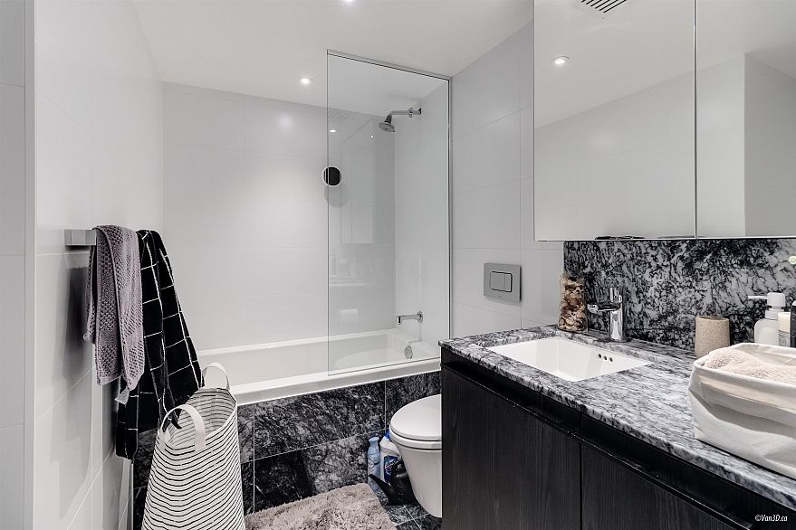 1608 1111 Richards Street