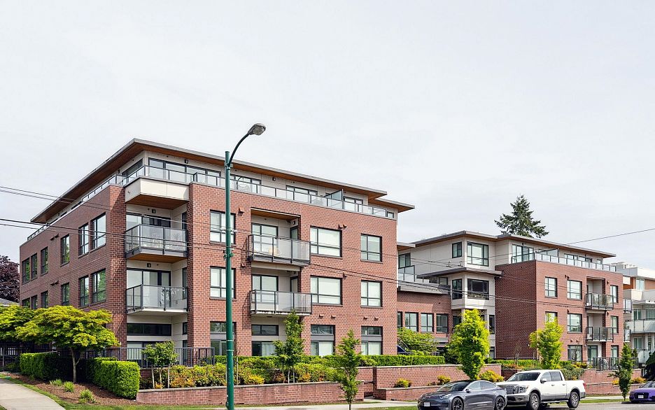 223 7828 Granville Street