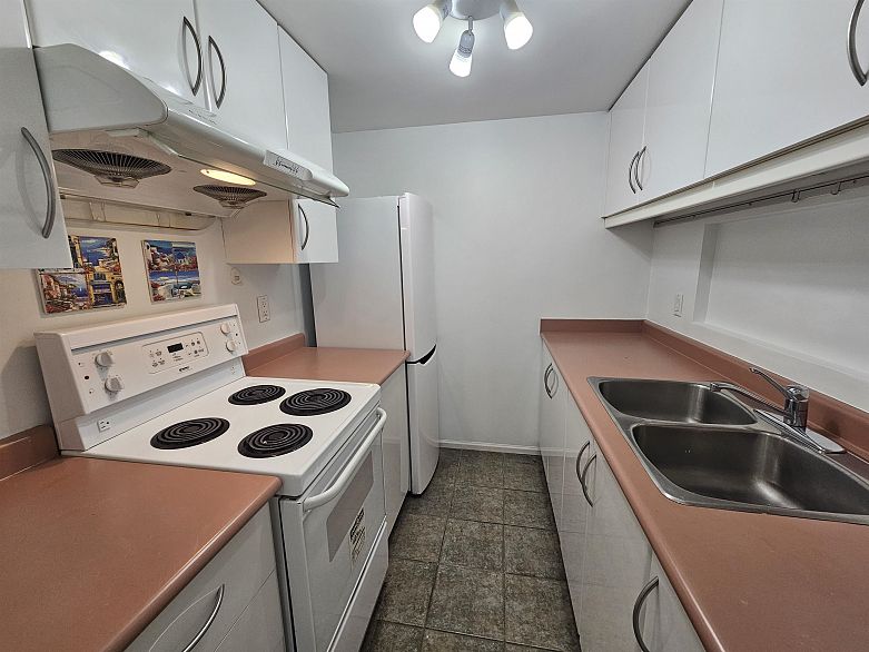 102 1445 W 70th Avenue