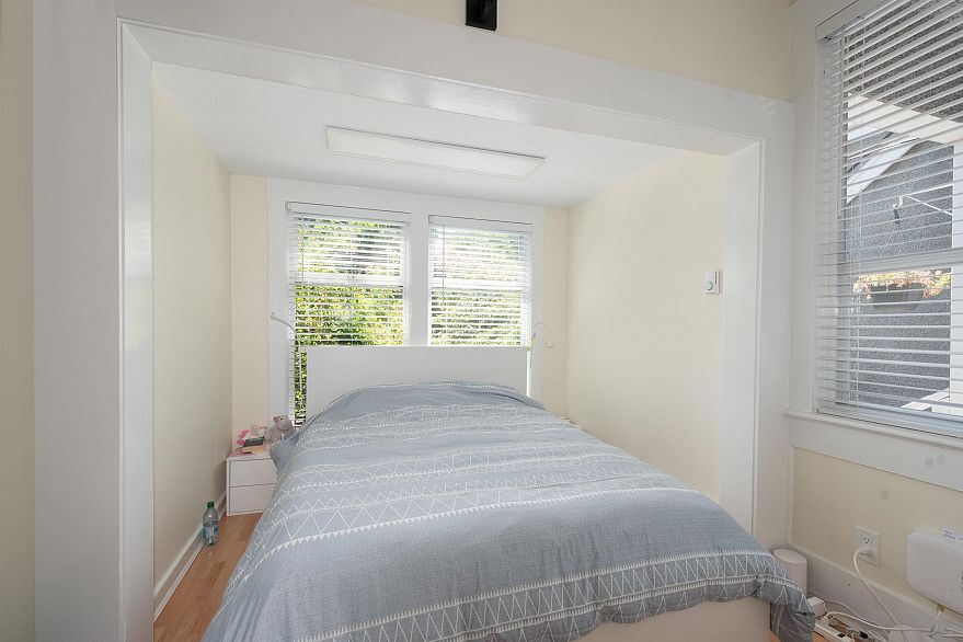 3652 Point Grey Road