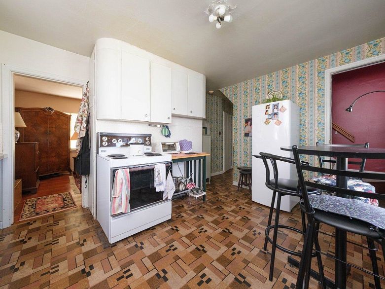 8510 Montcalm Street