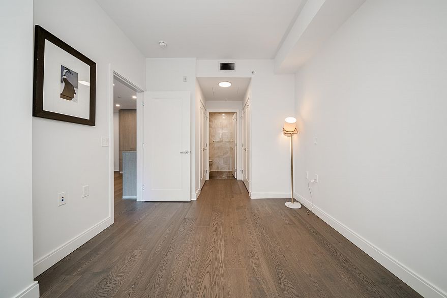 104 4932 Cambie Street