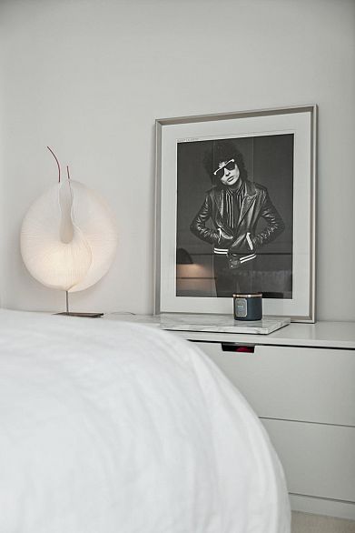 809 66 W Cordova Street