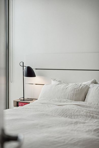 809 66 W Cordova Street