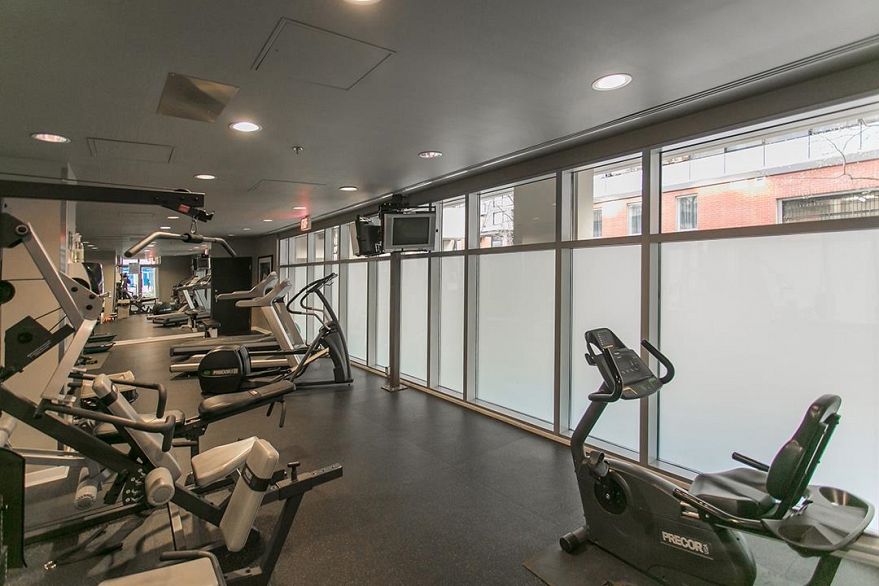 1105 1001 Richards Street